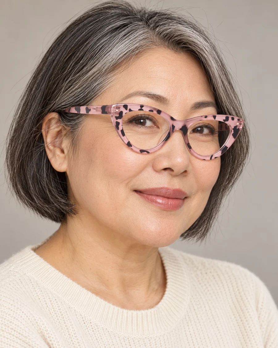 Modello virtuale con Cat Eyes Rosa Maculato